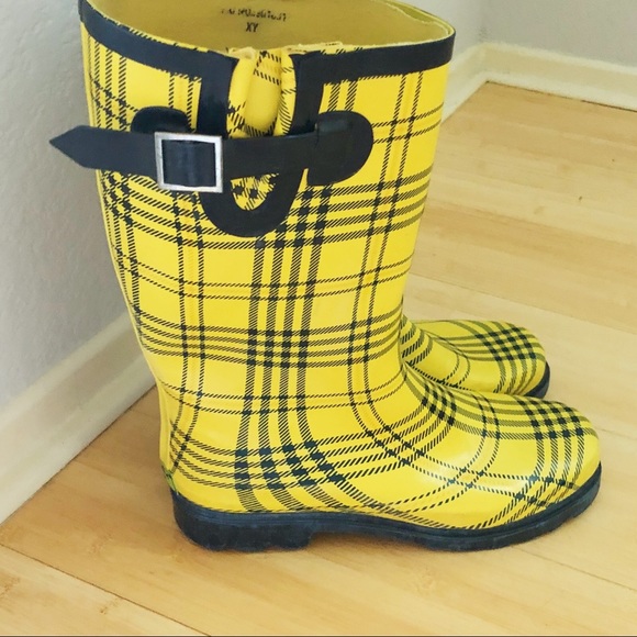 yellow tartan boots